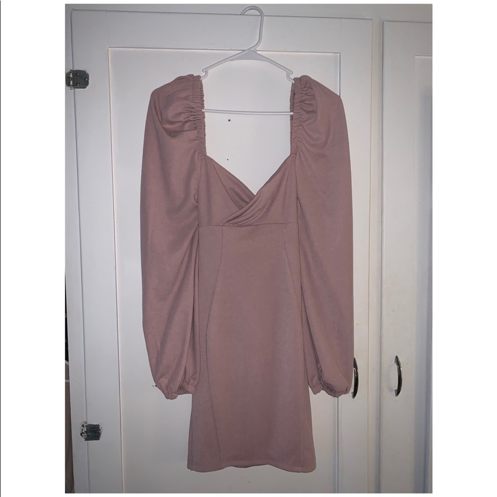 Beautiful blush long sleeve dress